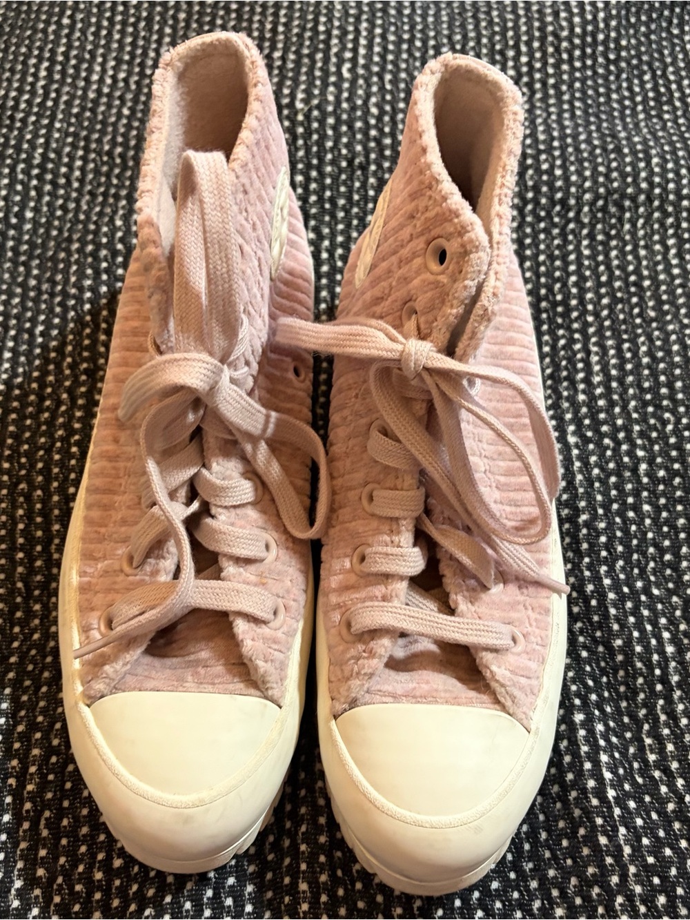 Converse Chuck Taylor All Star Lugged 2.0 Velour Size 6